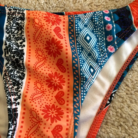 NWOT Bright Multi-Color Bikini with Strap Adjustable Top & Cheeky Bottoms - Picture 6 of 9